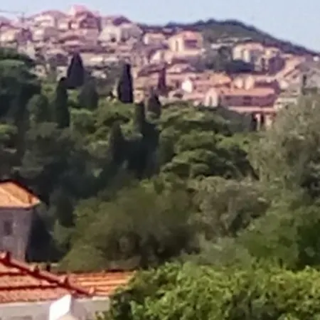 アパート Ivana ドゥブロブニク